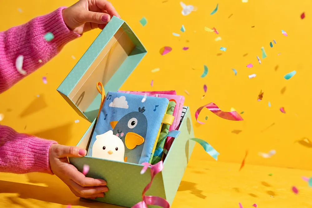 Regalo nascita per genitori che amano leggere: 6 idee