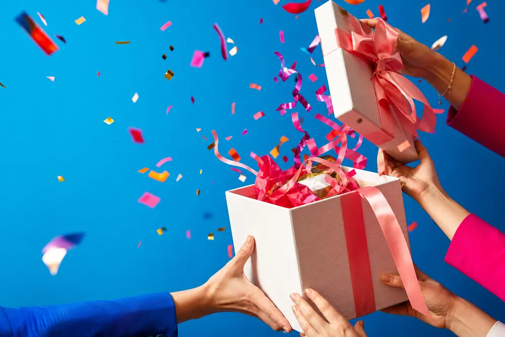 Regalo di matrimonio di gruppo: 8 idee per colleghi e amici