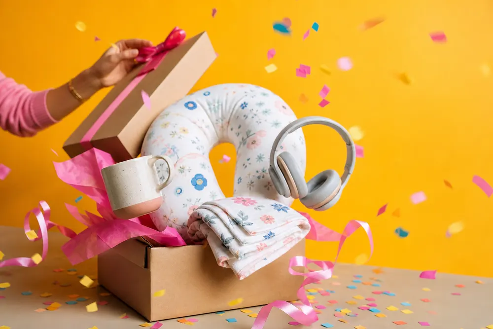 Regalo nascita genitori: 8 idee per neomamma e neopapà